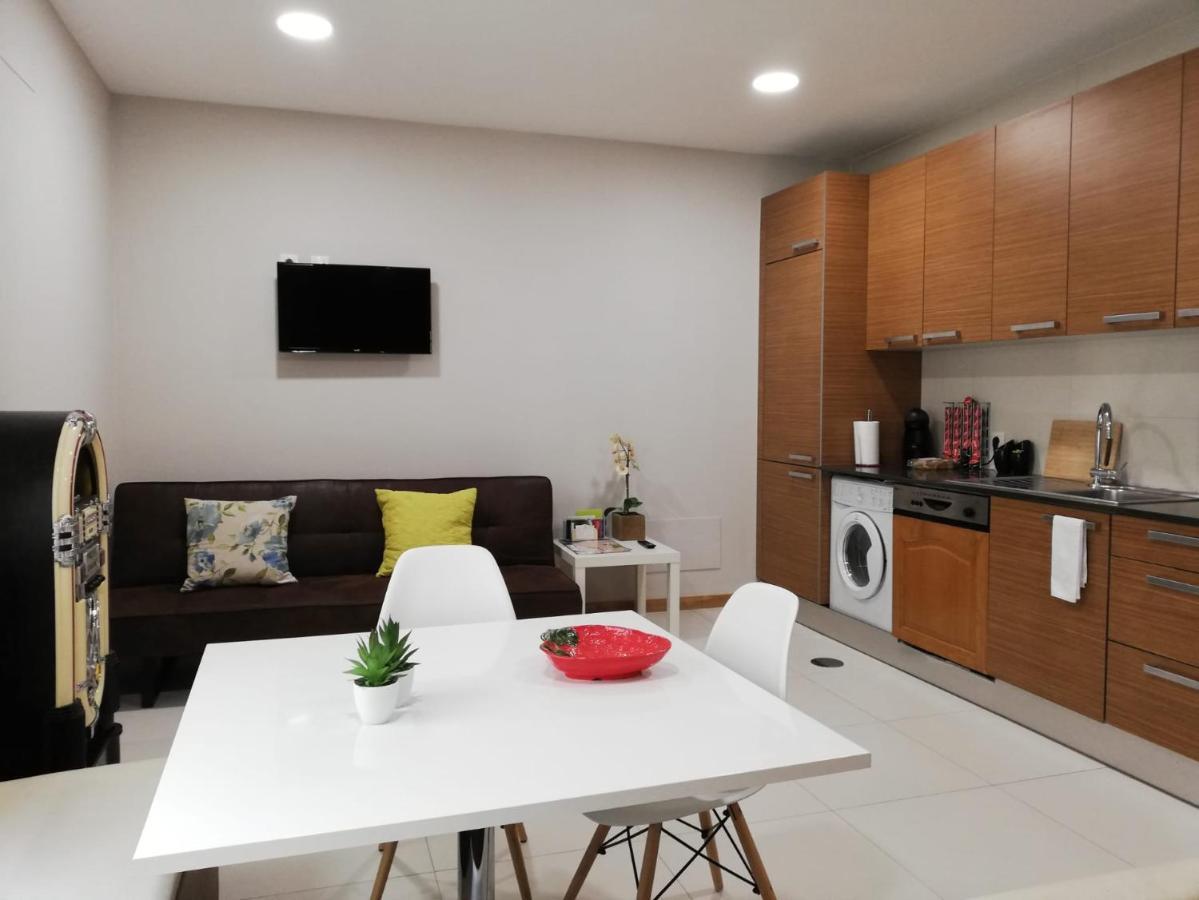 Lovely Apartment @ Aveiro'S Downtown Esterno foto